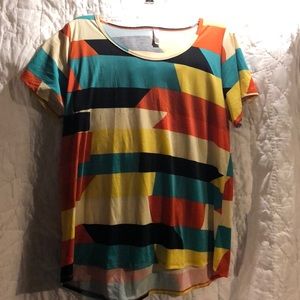 Lularoe classic tee